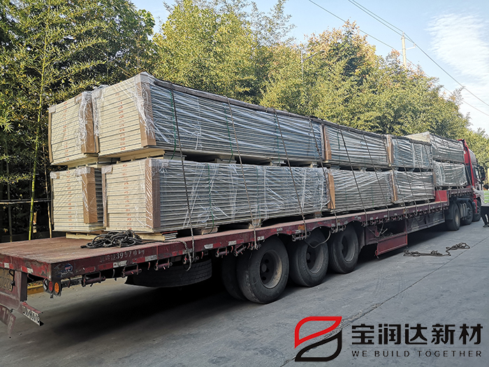 聚氨酯復(fù)合板