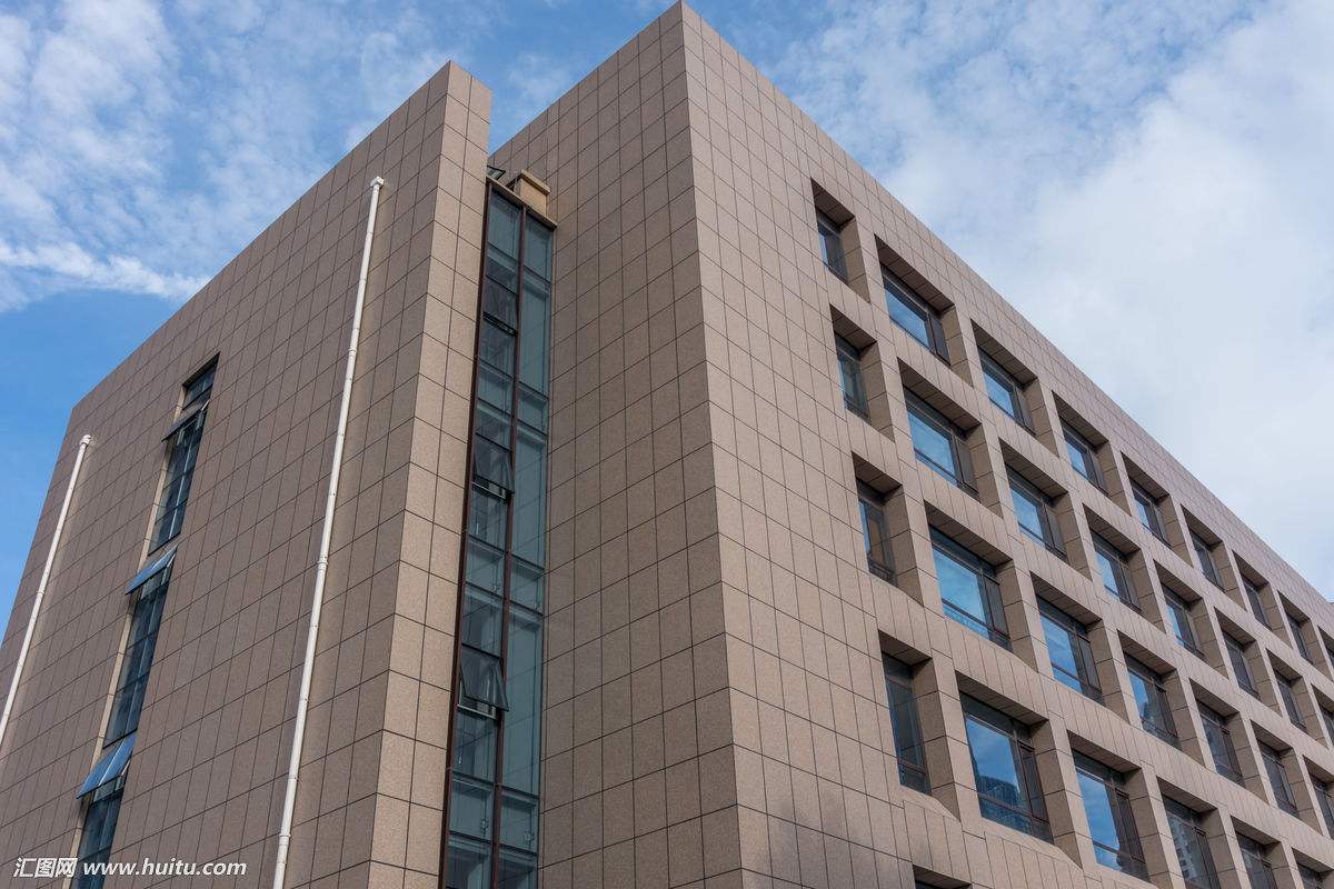 墻勢 | 寶潤達外墻保溫一體板的詩和遠(yuǎn)方 