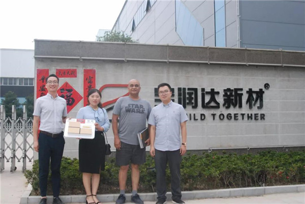 再拓海外版圖，美國(guó)Rocky先生來(lái)訪寶潤(rùn)達(dá)洽談保溫一體板項(xiàng)目