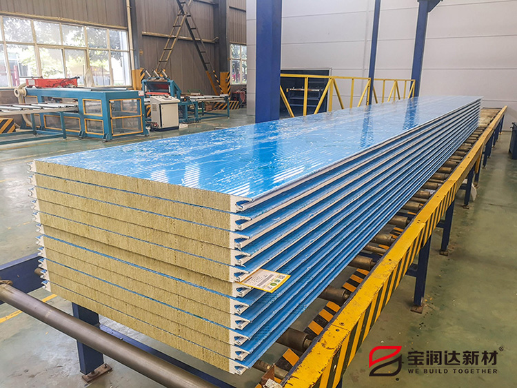 聚氨酯巖棉復(fù)合板可應(yīng)用于墻體隔音系統(tǒng)嗎？