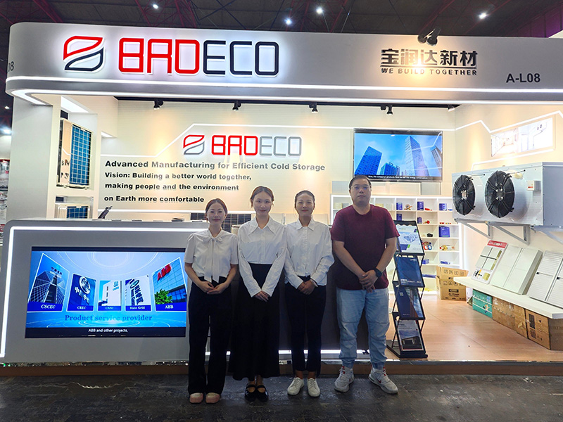 寶潤達(dá)新材印尼展會現(xiàn)場.jpg 寶潤達(dá)新材印尼展會現(xiàn)場.jpg