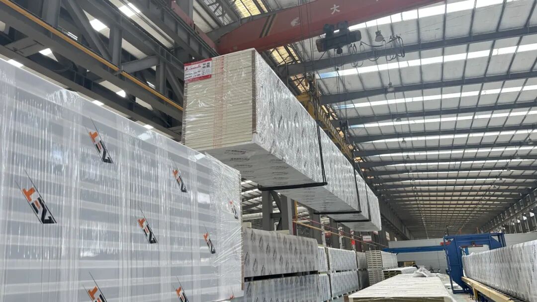 雙線交貨，齊發(fā)工地！客戶盛贊：選擇寶潤達(dá)，施工省心，服務(wù)品質(zhì)真到位！